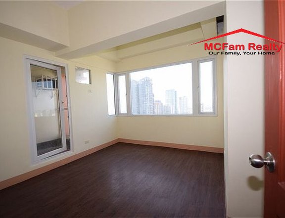 Condo For Sale Infront of UST Manila