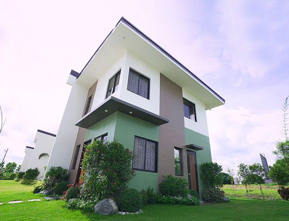 3-bedroom Single Attached House For Sale in Trece Martires Cavite