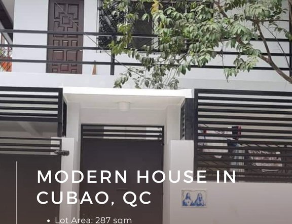 4-bedroom House For Sale in Quezon City / QC Metro Manila