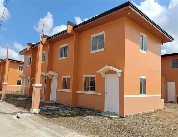 2-bedroom Townhouse For Sale in Gentri Cavite; Complete Turnover
