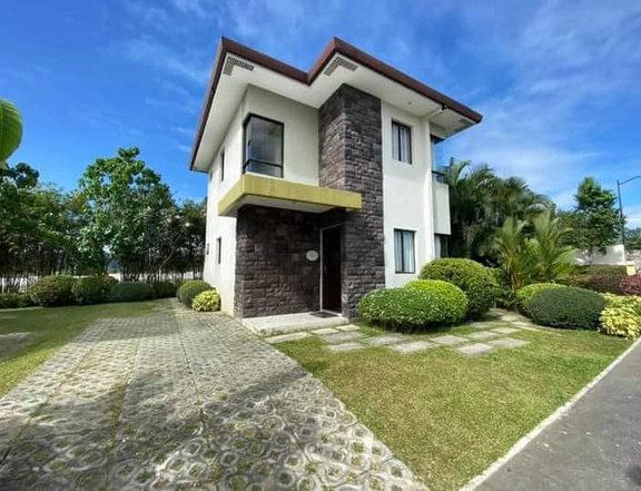 3-bedroom Single Attached House For Sale in Alviera Porac Sandbox