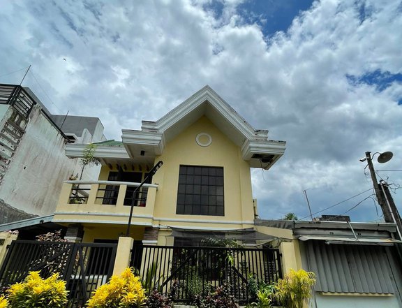 5-bedroom Single Detached House For Sale in Naga Camarines Sur