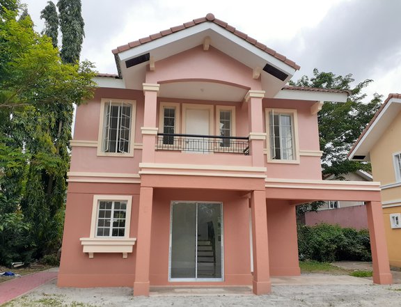 4-bedroom Single Detached House For Sale in Mexico Pampanga