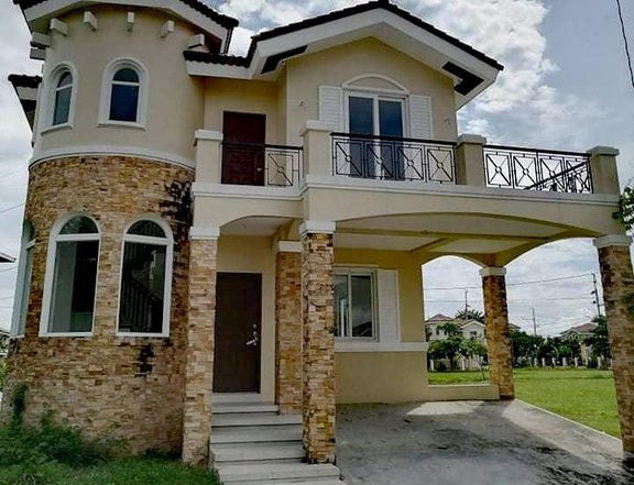 Discounted 4-bedroom Single Detached House For Sale in General Trias