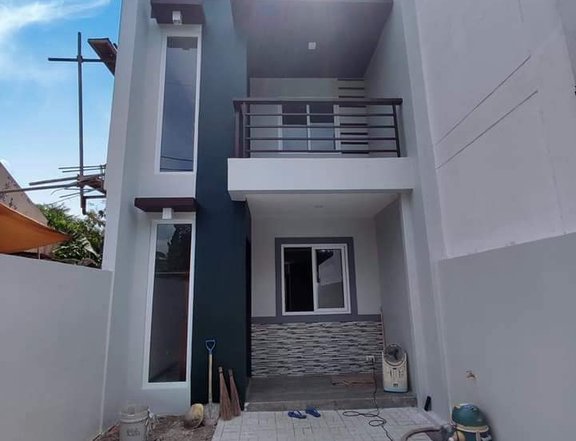 House ready for occupancy thru pagibig bank loan near susano road