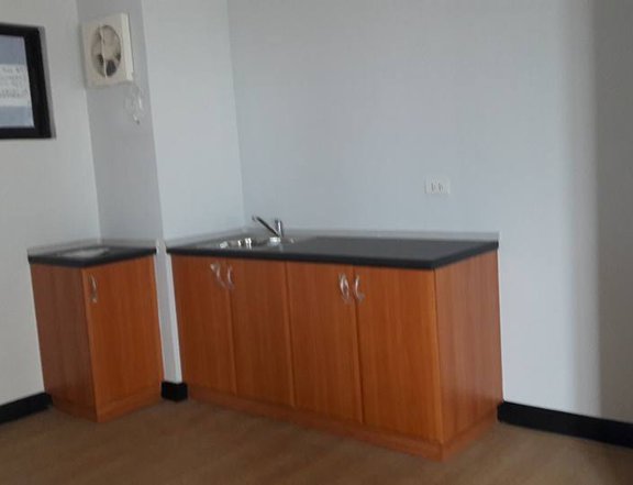 Move In Agad 2 Bedroom 17k Monthly Free Appliances Promo near Eastwood, Bridgetown, Arcovia