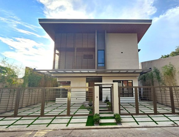 BF Homes Las Pinas, Brand New 5-bedroom House and Lot w/ swimming Pool, for sale