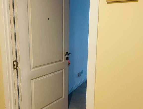 Foreclosed 49.33 sqm 1-bedroom Residential Condo For Sale in Azure Urban Resort Residences