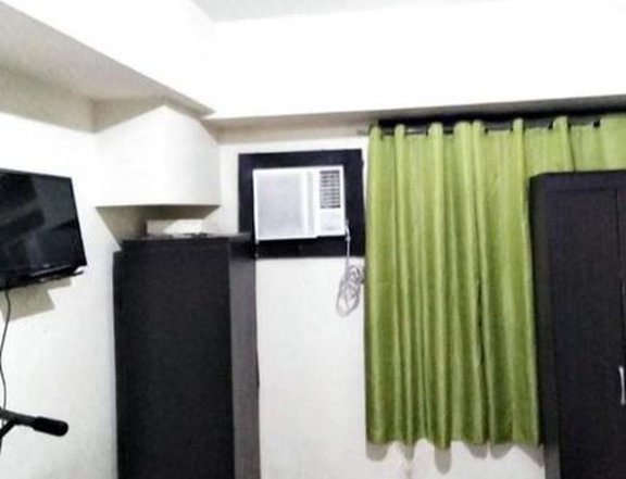 Studio Type Condo Unit for Sale in   Belton Place Makati City