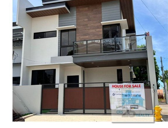 Brand New House in Talisay