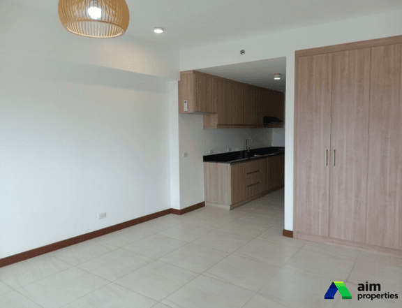 Bare Studio Condo For Rent in Capitol Commons Pasig City