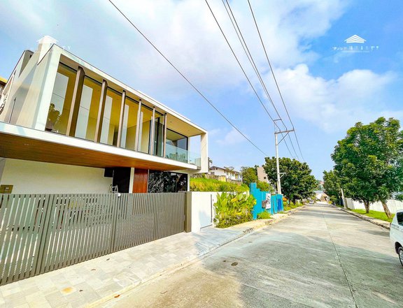 Brand New 4 Bedroom House and Lot for Sale in Quezon City at Tivoli Royale