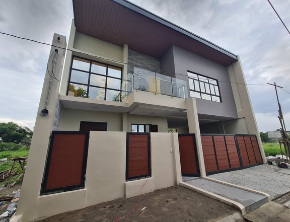 RE-PRICED  A Brand New Modern Spacious Two Storey House Near SM Tela