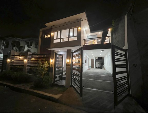 5-bedroom House For Sale in Marcos Highway, Antipolo Rizal