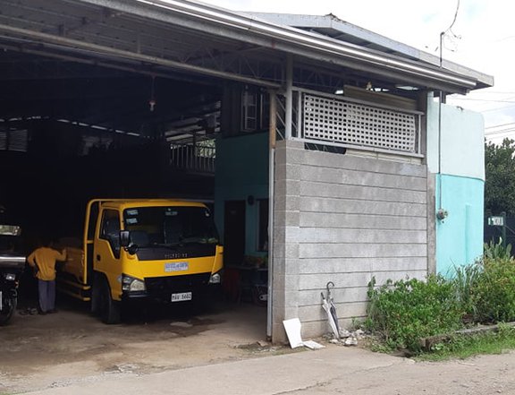 House and Lot for Sale with Warehouse in Gen. Trias Cavite clean title