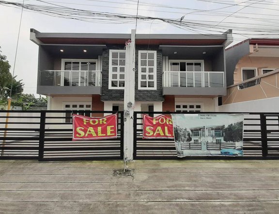 RFO BNEW 5BR 4TB 2parking for SALE Vermont Royale, Antipolo SM Masinag