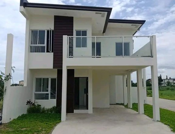2-bedroom Single Attached House For Sale thru Pag-IBIG in Santa Rosa