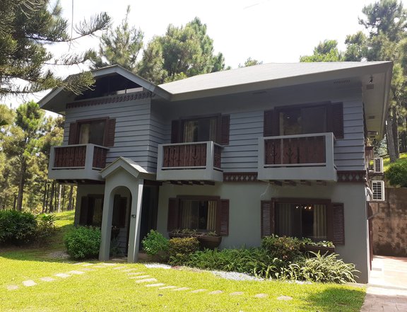 5-bedroom Single Detached House For Sale in Tagaytay Cavite
