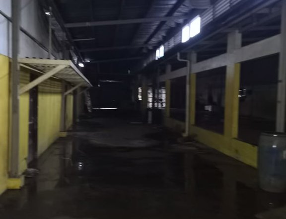Warehouse for Sale at Pulilan Market in Front of Robinsons Pulilan