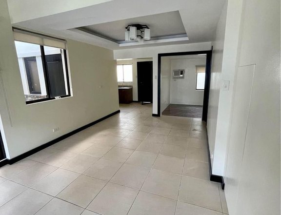 FOR SALE: East Gallery Place BGC, 3BR with 2 Parking Slots