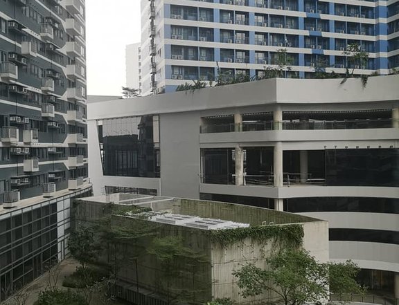 Affordable 1 Bedroom for lease in The Rise Makati by Shang