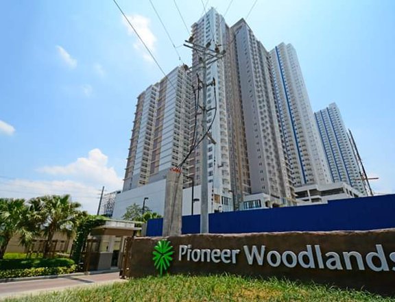 26.00 sqm Studio Condo For Sale in Pioneer Mandaluyong  250K Dp To Own