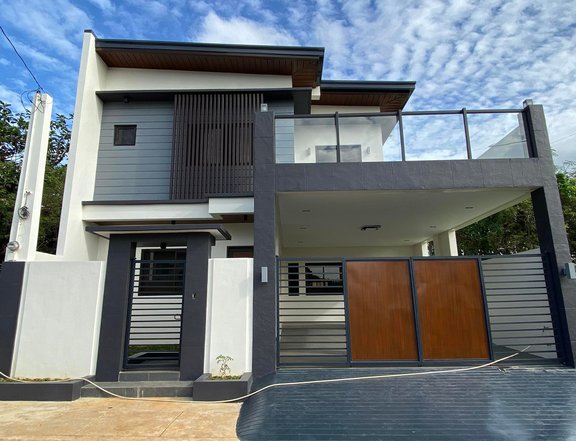 Spacious Modern House and Lot For Sale in Antipolo near Vista Mall