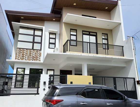 House and lot for sale in Angeles City Near Marquee Mall