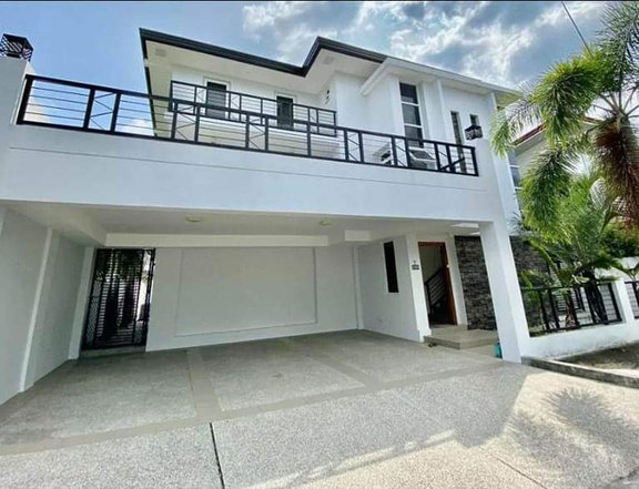 NINE BEDROOMS HOUSE AND LOT FOR SALE IN ANGELES CITY PAMPANGA