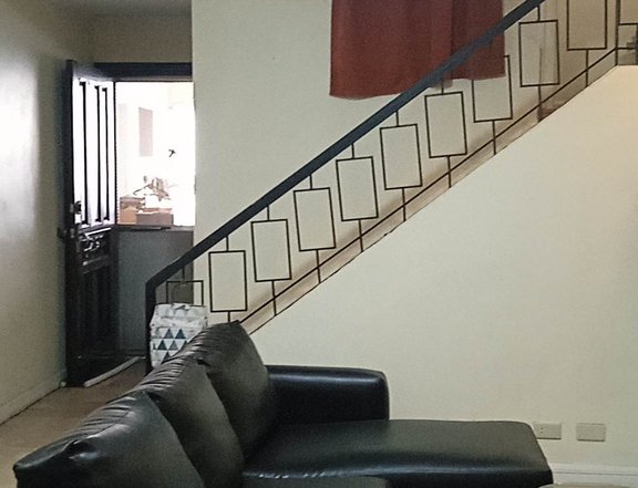 3 STOREY TOWNHOUSE @ VALLE VERDE 6 FOR SALE