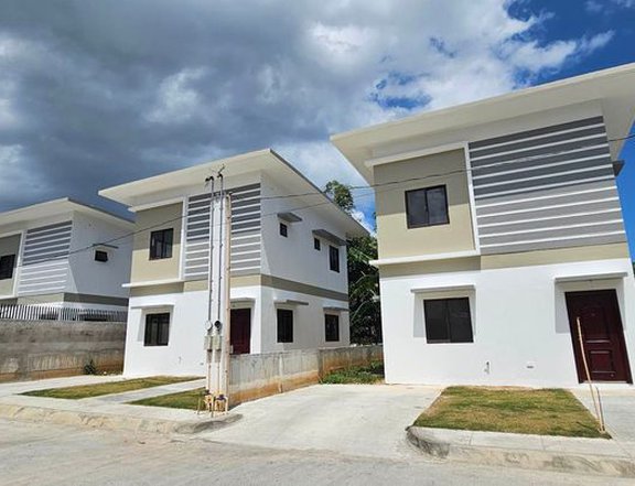 3 Bedroom, Single Detached House For Sale in Antipolo Rizal