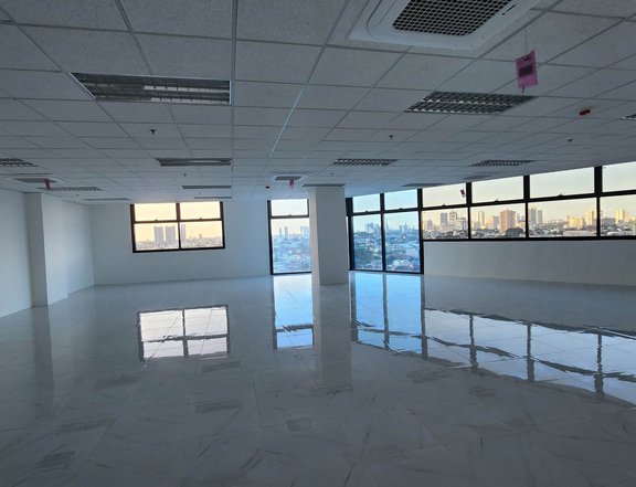 250 sqm Office for Rent Lease in Shaw Blvd Mandaluyong City