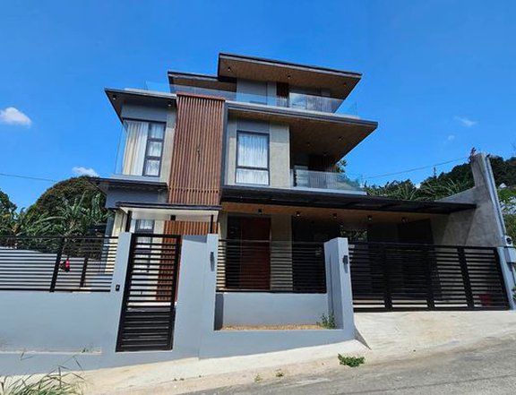 5 Bedroom, Single Detached House For Sale in Antipolo Rizal