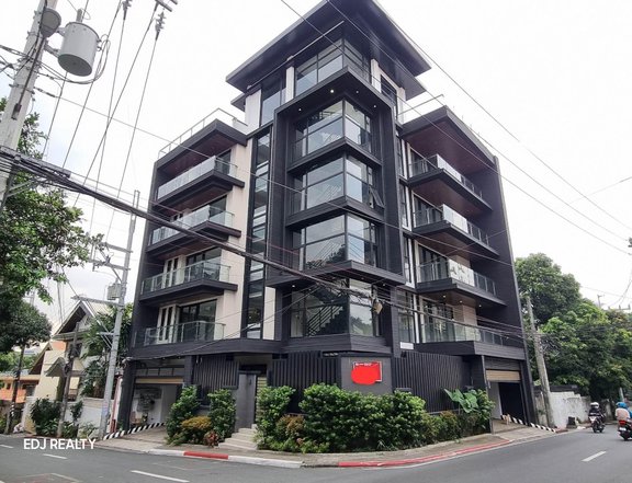 Commercial Residential Building in San Juan near Greenhills