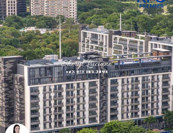 3 bedroom condo for sale in BGC fully furnished ready for occupancy