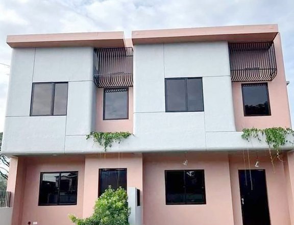 3-bedroom Townhouse For Sale in Rodriguez (Montalban) Rizal