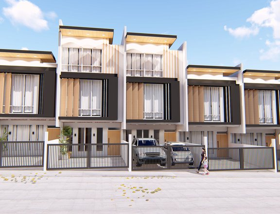 4-bedroom Townhouse For Sale in Antipolo City near Robinsons Mall