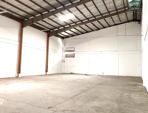 Paranaque 500 sqm with 3 PHASE Office Warehouse for Rent lease