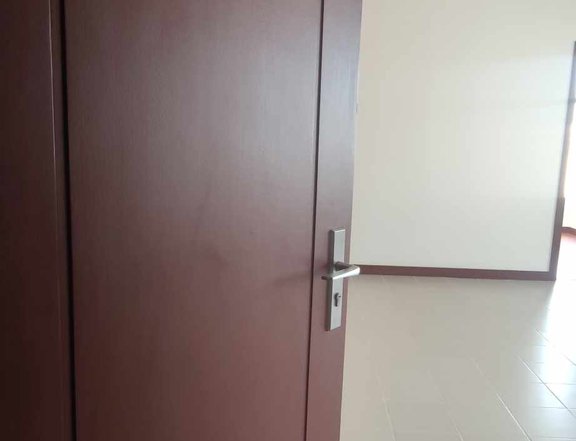 three bedroom Ready for occupancy condo in makati rcbc plaza gt tower