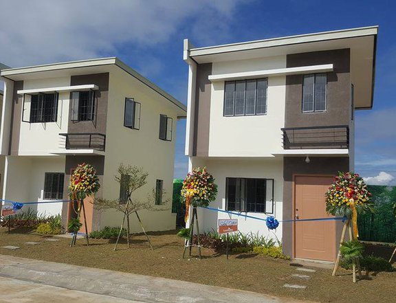 3BR House and Lot For Sale in Lumina Tanza Cavite Pwedeng lipatan agad
