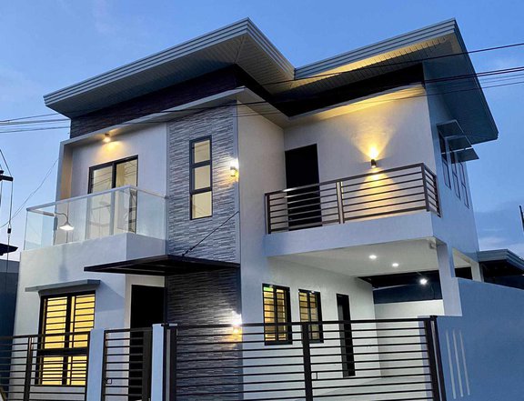 Modern Two Storey Residential House and Lot Newly Built - RFO