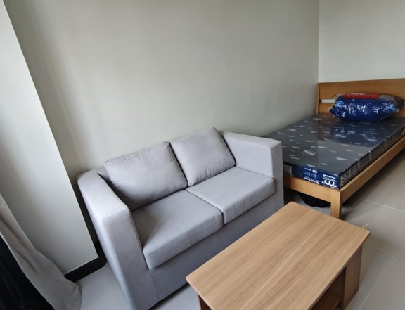 For rent condo In taft pasay Fully furnished shell sea shore breze cartimar buendia gil puyat