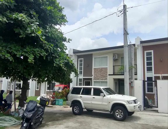 3 bedroom House and Lot for rent in Quezon City