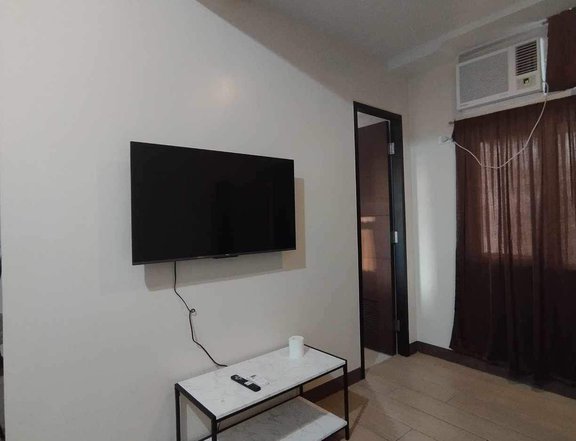 28.50 sqm 1-bedroom Condo For Sale in Makati Metro Manila
