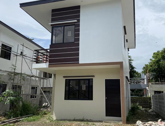 House and Lot for sale in Palma Real Binan, Laguna
