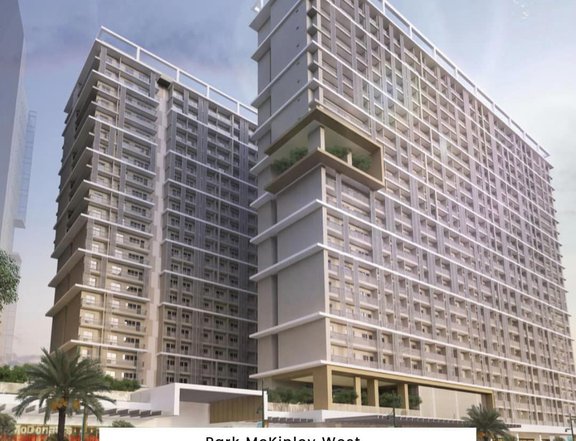 Pasalo 1-bedroom For Sale in Park Mckinley West Taguig City