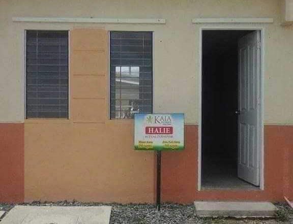 Affordable rowhouse in Naic , Cavite
