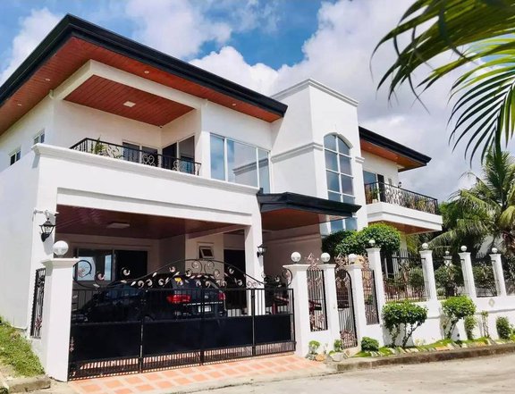 5-Bedroom Overlooking House and Lot in Consolacion, Cebu