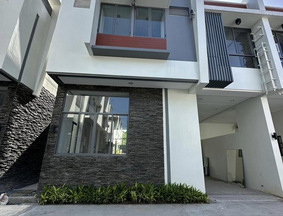 Ready For Occupancy 3-bedroom Townhouse For Sale in Quezon City