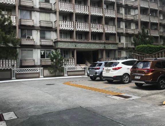 3 Bedroom Condominium with Parking in New Manila Quezon City